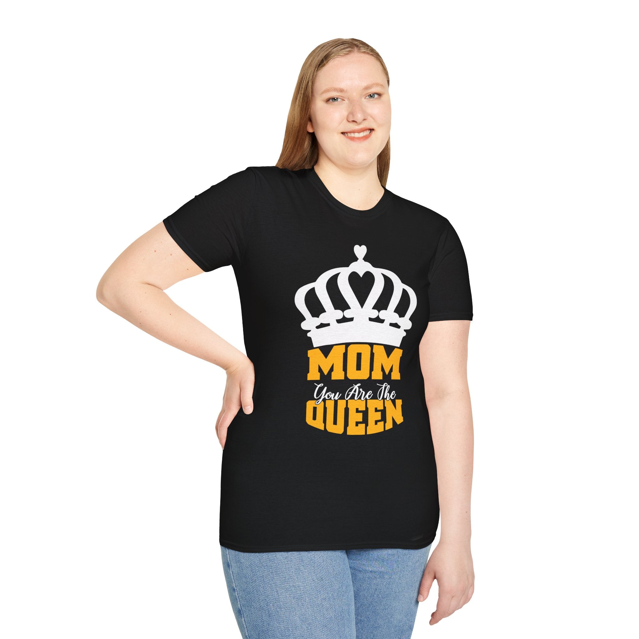 Mom Queen T-Shirt – Bold Yellow Mom Pride Tee for Mother’s Day & Everyday